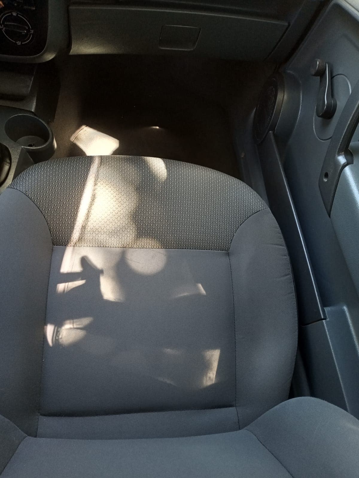 Interior de vehículo: después de la limpieza